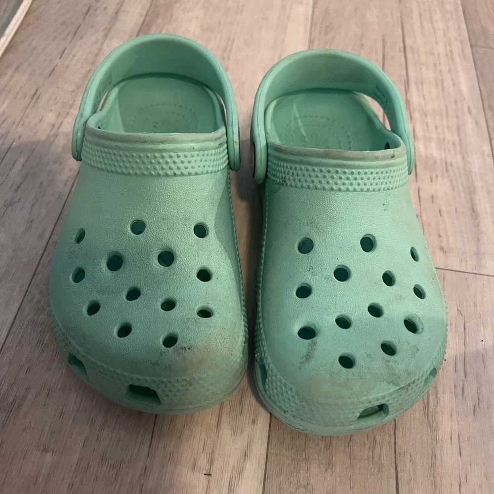 Kids toddler crocs mint green 12c